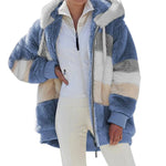 Gemütliche Jacke – Amandine Gemütliche Jacke – Amandine 2 Louise Perrin Blau und Weiß S 