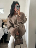 Jacke mit Gürtel – Mireille Jacke mit Gürtel – Mireille Louise Perrin 