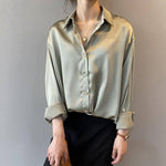 Satinbluse – Lauriane Satinbluse – Lauriane Louise Perrin Grün S 