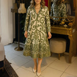Elegantes Blätterkleid – Ariane Elegantes Blätterkleid – Ariane Louise Perrin Grün S 